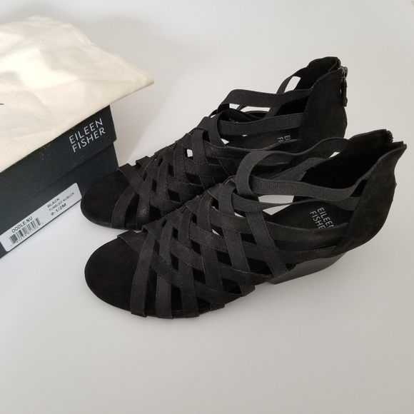 Eileen Fisher strappy sandals - Picture 2 of 5